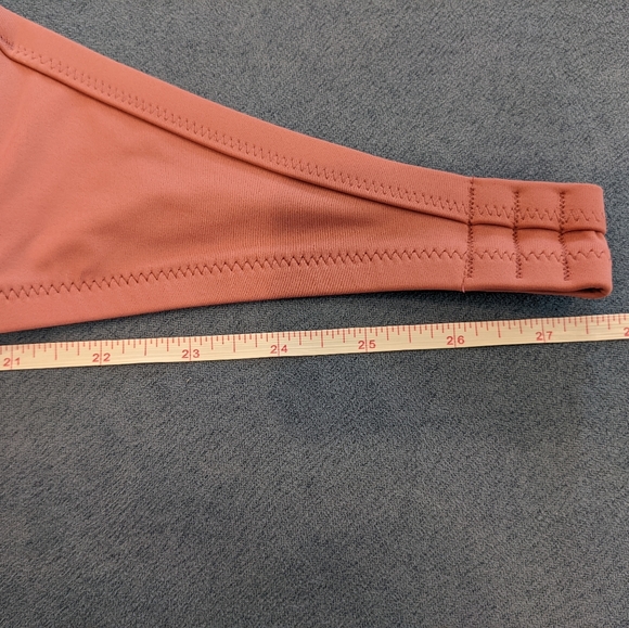 Crochet Detail Large Bust Underwire Bikini Top - Picture 8 of 9